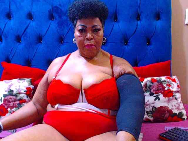 Ebonycandy10 webcam