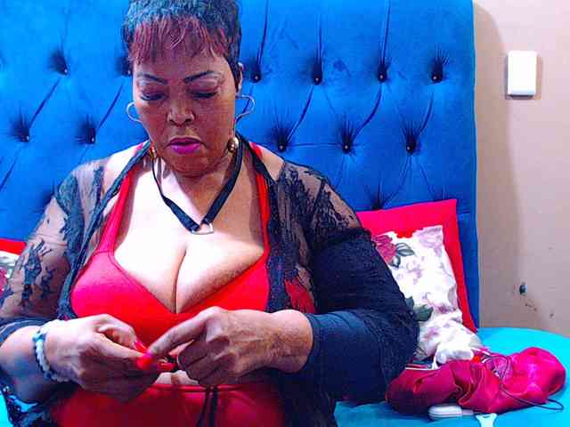 Ebonycandy10 Ebonycandy10