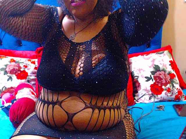 Ebonycandy10 webcam