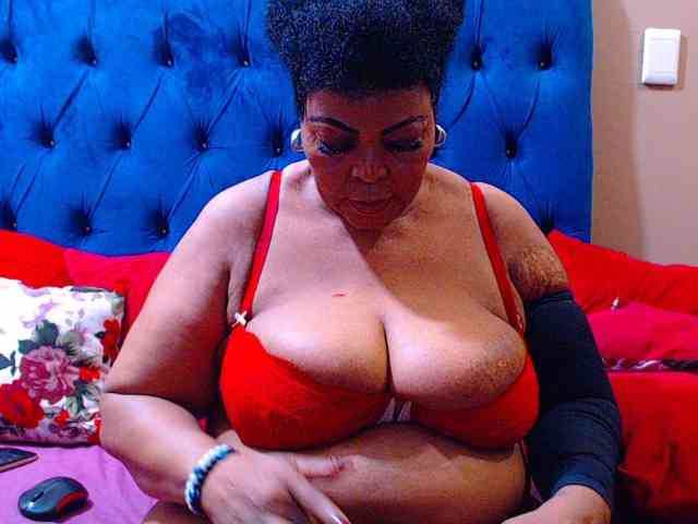 Ebonycandy10 webcam
