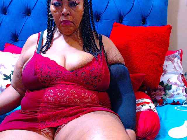 Ebonycandy10 webcam