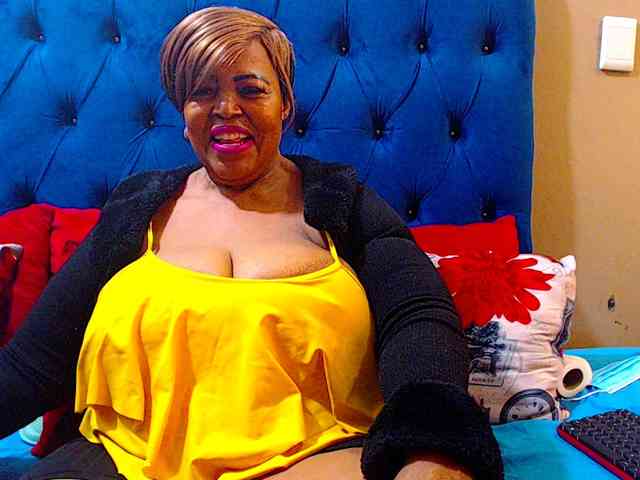 Ebonycandy10 webcam