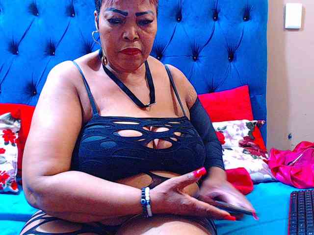 Ebonycandy10 Ebonycandy10