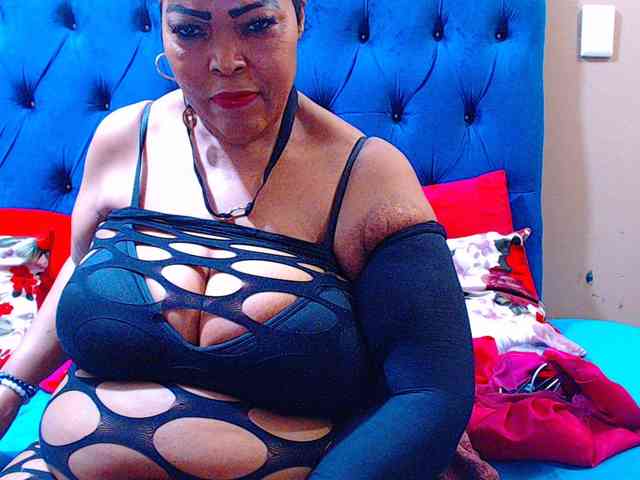 Ebonycandy10 Ebonycandy10