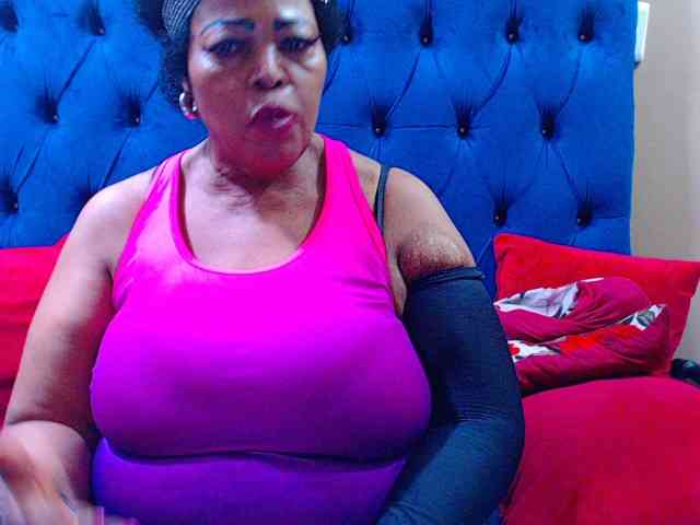 Ebonycandy10 Live Webcam on BongaCams