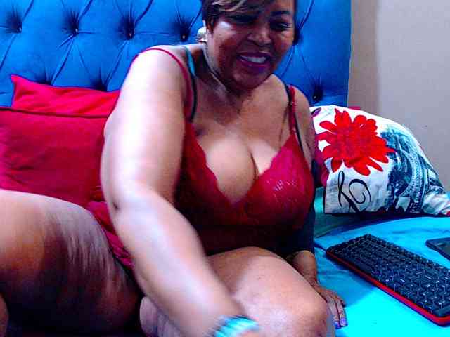 Ebonycandy10 webcam