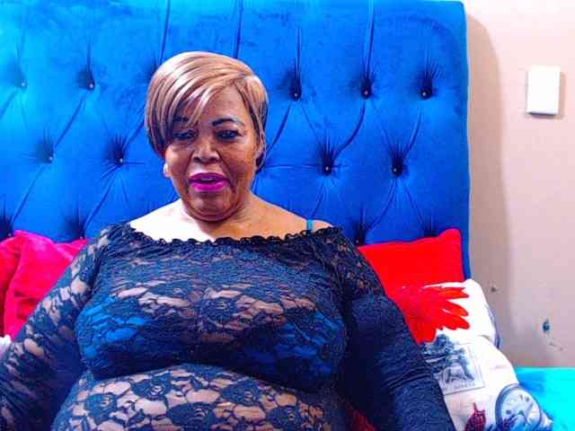 Ebonycandy10 webcam