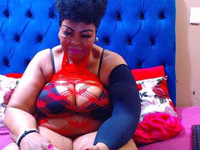 Ebonycandy10 webcam