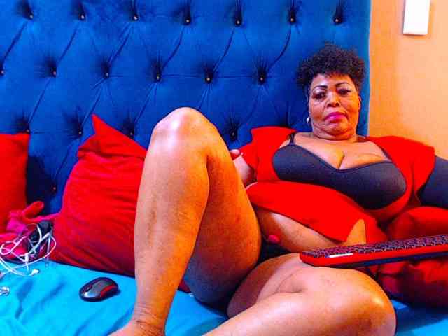 Ebonycandy10 webcam