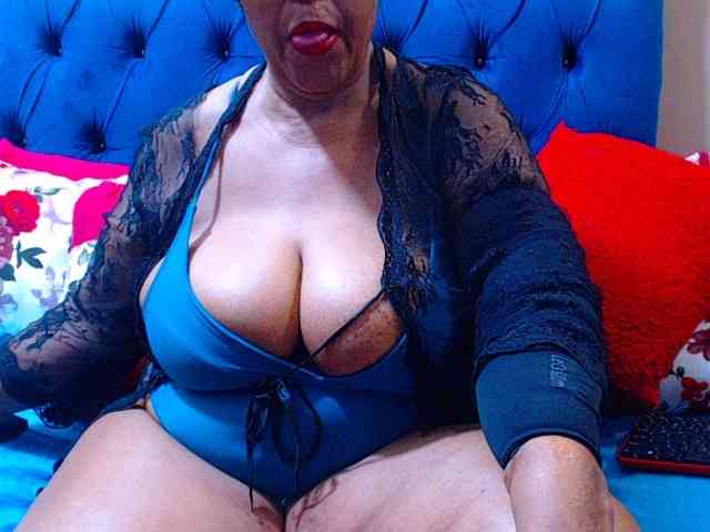 Ebonycandy10 webcam