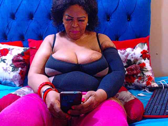 Ebonycandy10 Ebonycandy10