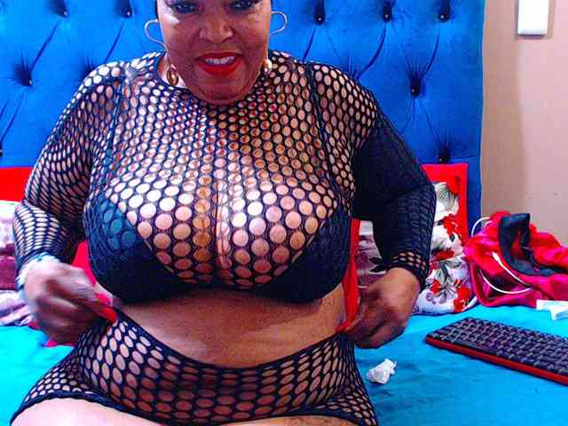 Ebonycandy10 webcam