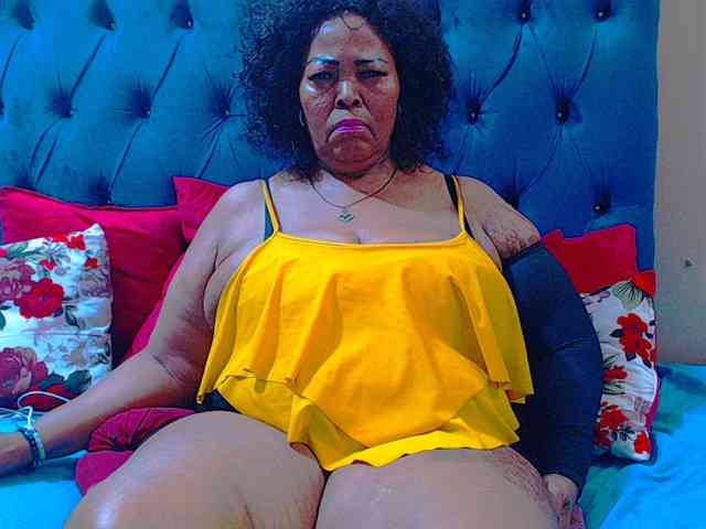 Ebonycandy10 webcam