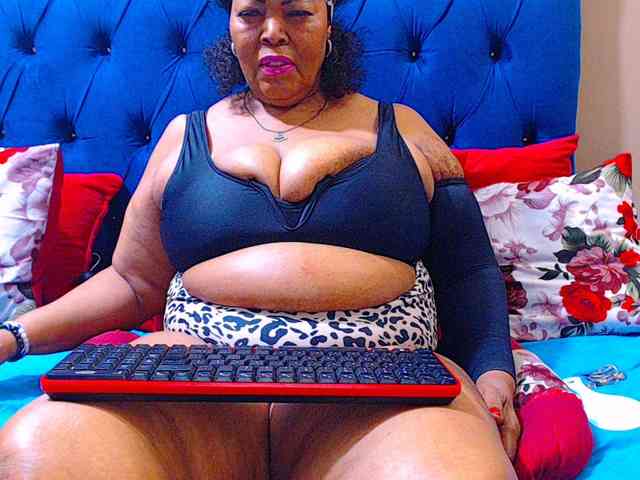 Ebonycandy10