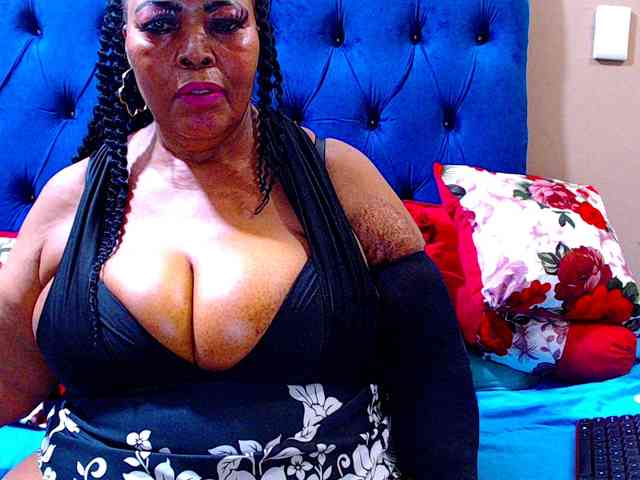 Ebonycandy10 webcam