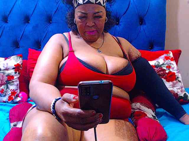 Ebonycandy10 webcam