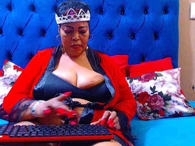 Ebonycandy10 webcam