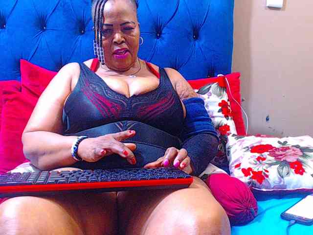 Ebonycandy10 Ebonycandy10