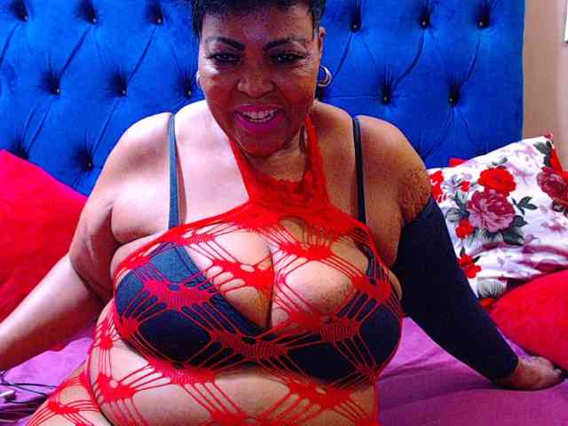 Ebonycandy10 webcam
