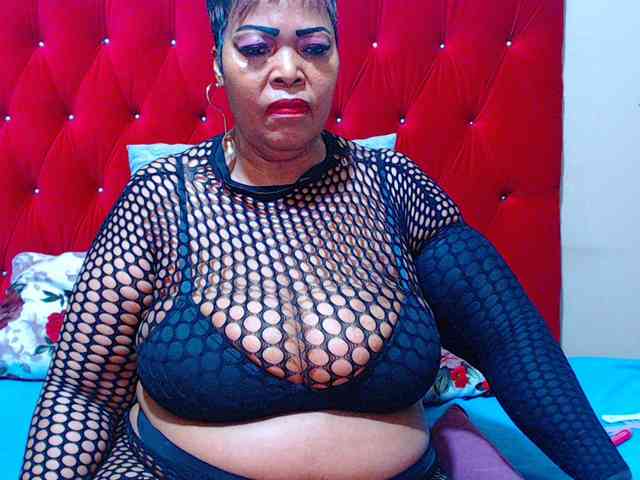 Ebonycandy10 Ebonycandy10