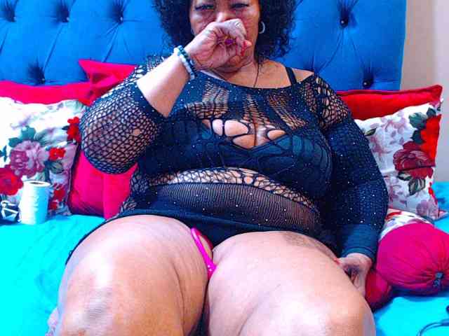 Ebonycandy10 webcam
