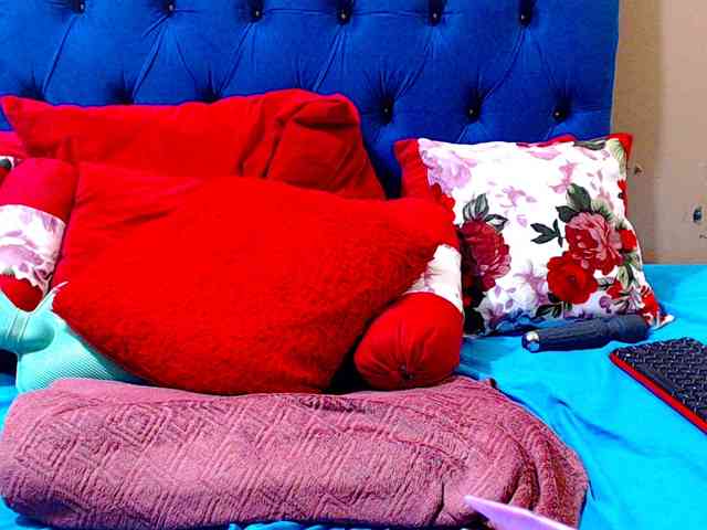 Ebonycandy10 webcam