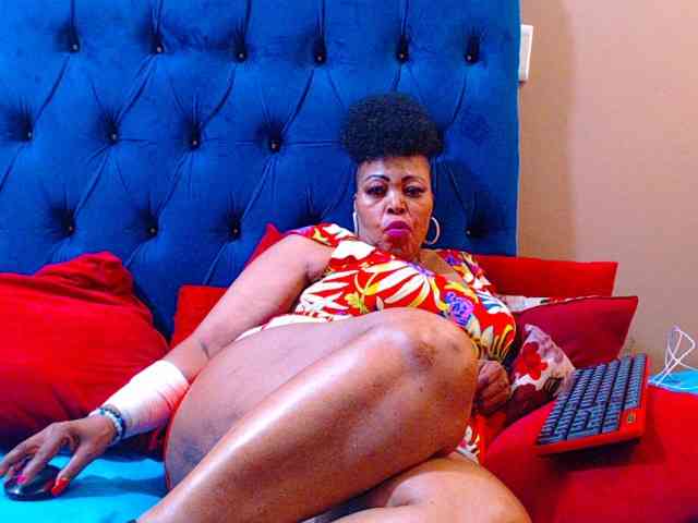 Ebonycandy10 webcam