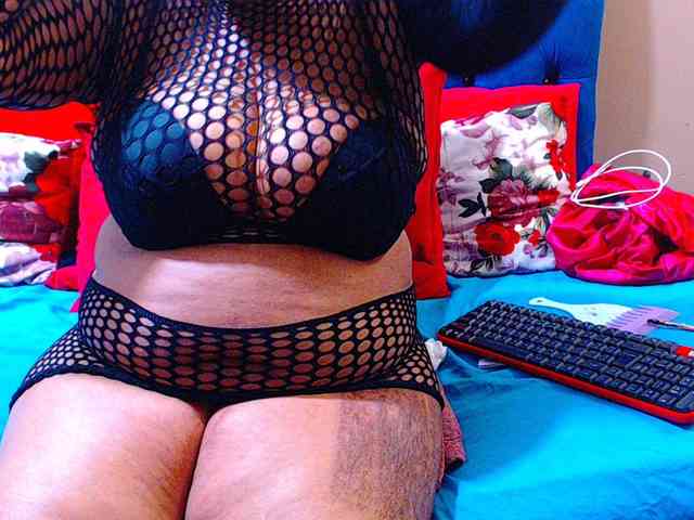 Ebonycandy10 webcam