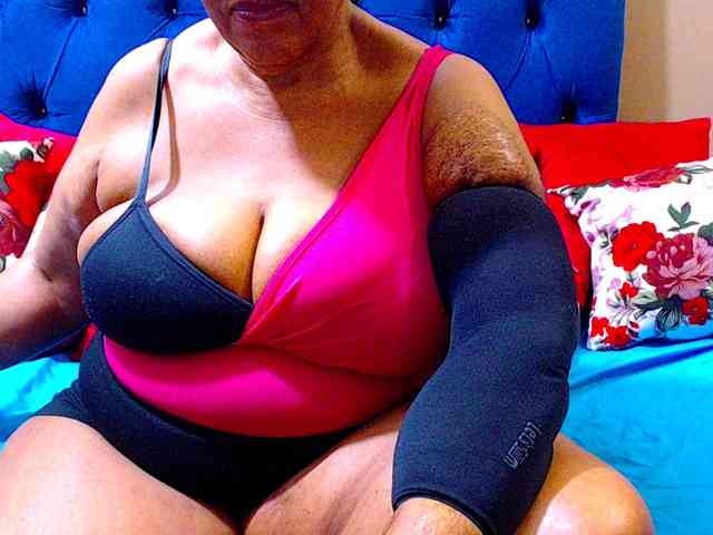 Ebonycandy10 webcam