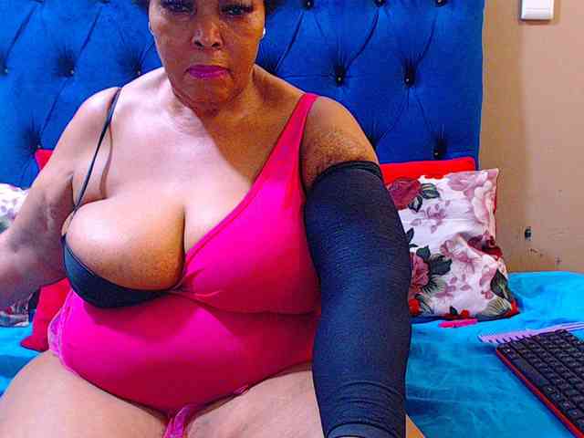 Ebonycandy10 Ebonycandy10