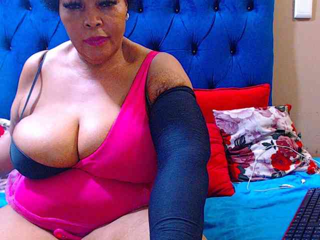 Ebonycandy10 webcam