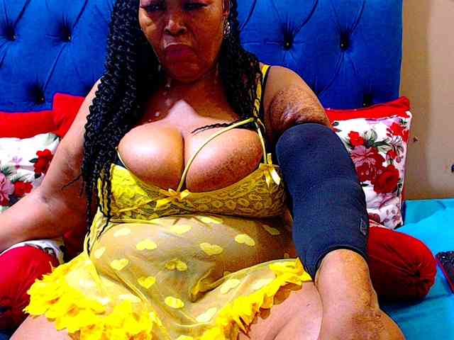 Ebonycandy10 webcam