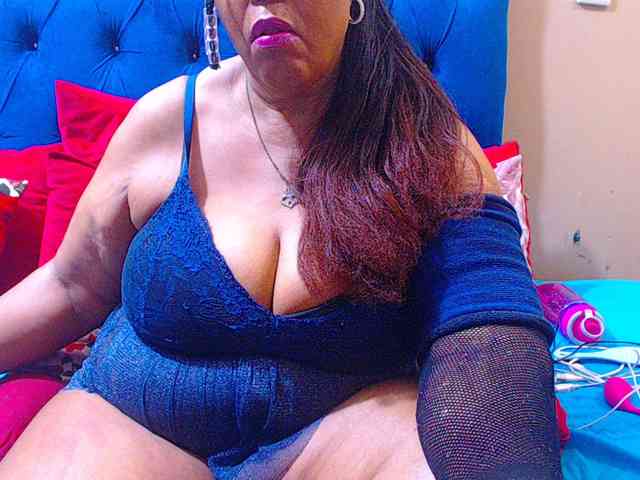 Ebonycandy10