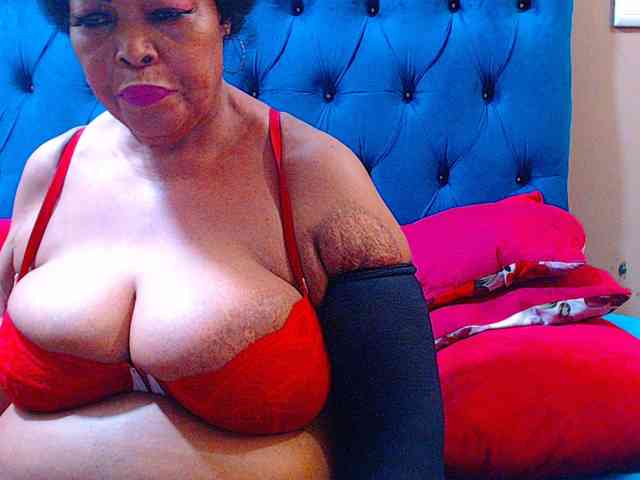 Ebonycandy10 webcam