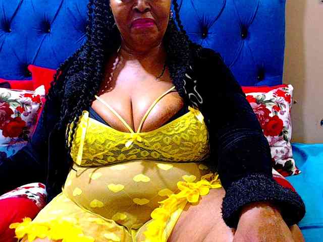 Ebonycandy10 webcam