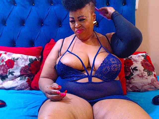 Ebonycandy10 webcam