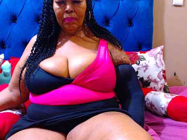 Ebonycandy10 webcam