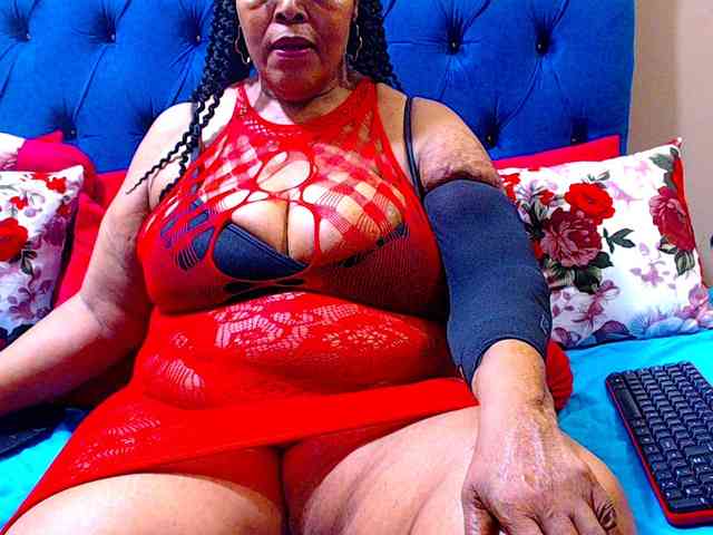Ebonycandy10 webcam