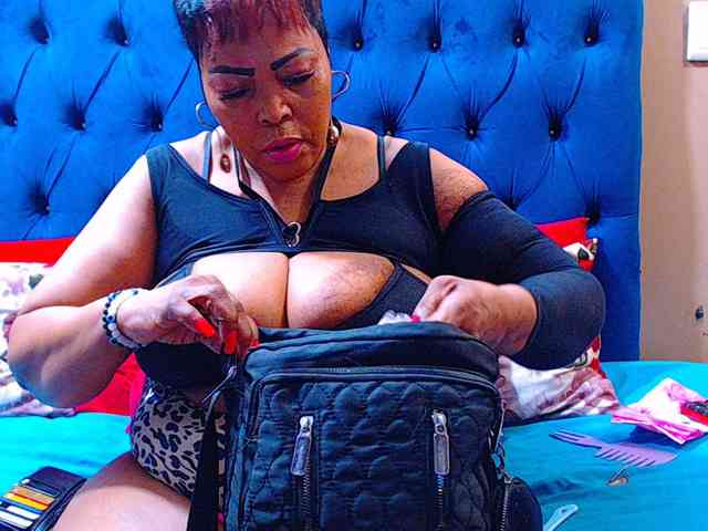 Ebonycandy10 Ebonycandy10