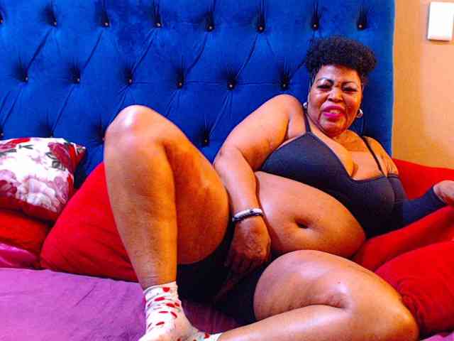 Ebonycandy10 webcam