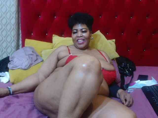 Ebonycandy10 webcam