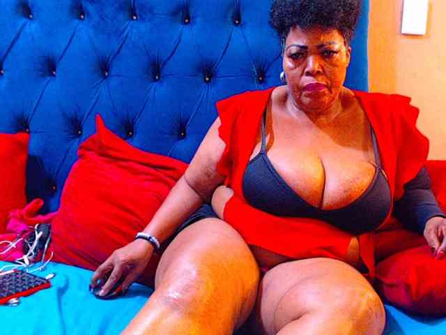 Ebonycandy10 webcam