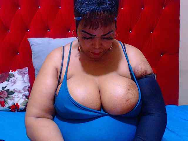 Ebonycandy10 Ebonycandy10