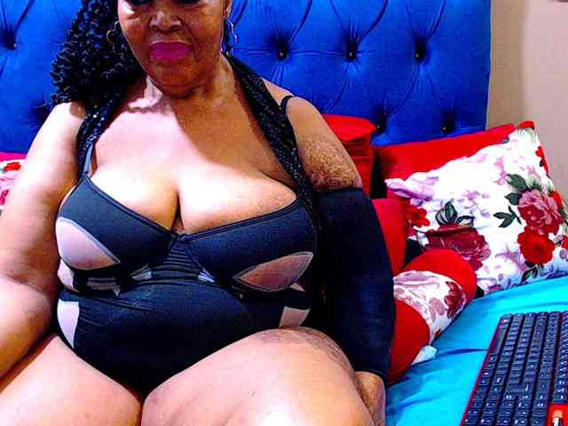 Ebonycandy10 webcam