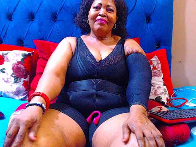 Ebonycandy10 webcam