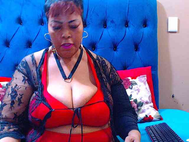 Ebonycandy10 Ebonycandy10