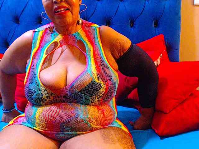 Ebonycandy10 webcam