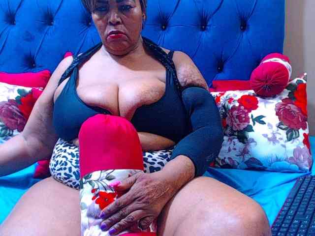 Ebonycandy10 webcam