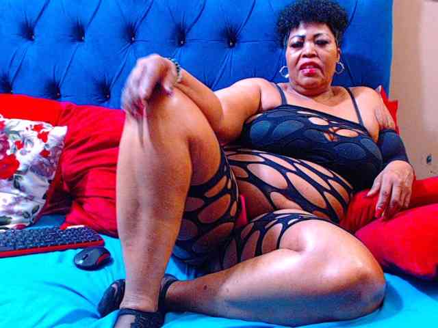 live cam porn Ebonycandy10