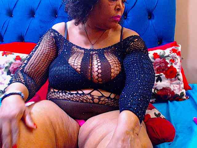 Ebonycandy10 webcam